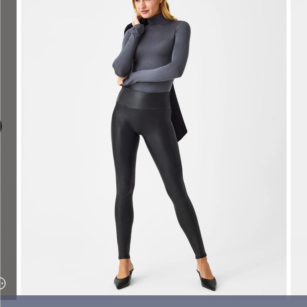Spanx Faux Leather Leggings. Black. Size Medium. Smoke free home